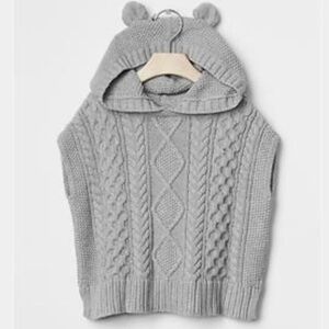 baby GAP cable knit poncho sweater grey 18-24 month boy girl bear ears hooded